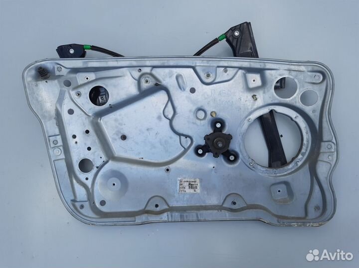 Стеклоподъемник передний левый Skoda Fabia