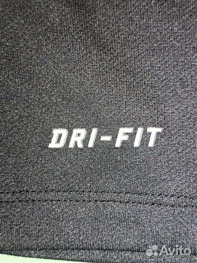 Поло новое M Nike DRY-FIT оригинал