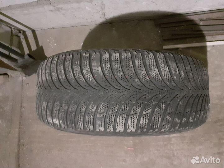 Goodyear UltraGrip 205/55 R16