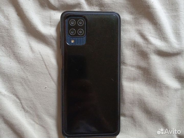 Samsung Galaxy M12, 4/64 ГБ