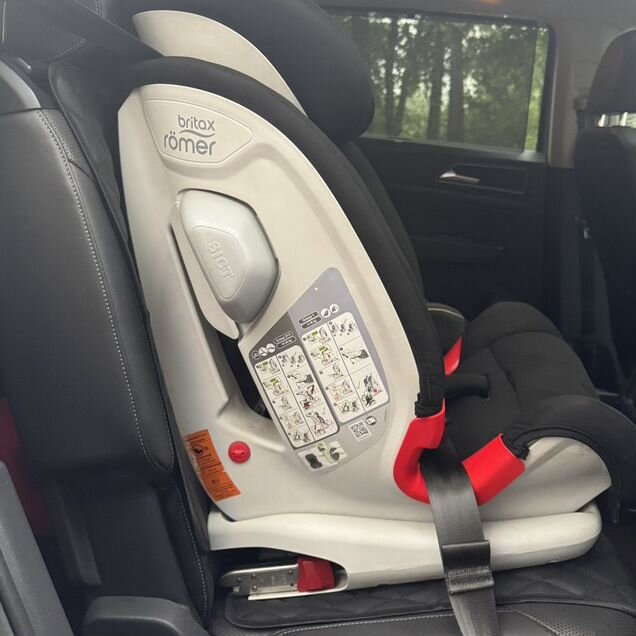 Britax romer advansafix III sict