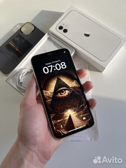 iPhone 11, 64 ГБ
