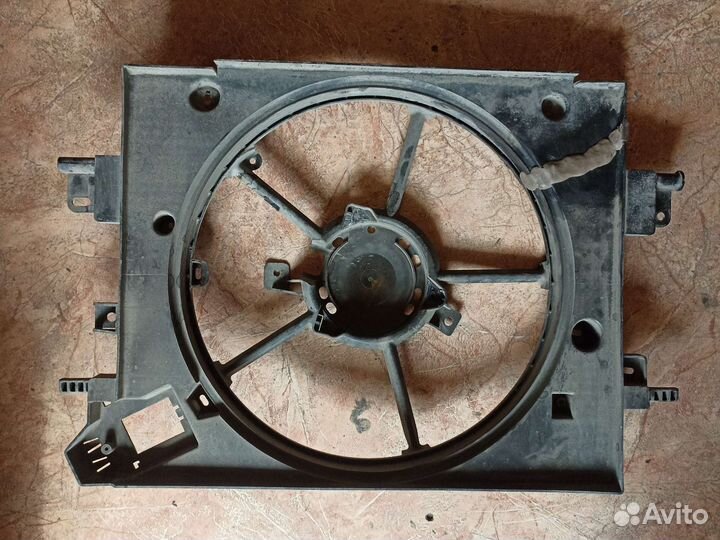 Кожух вентилятора Логан 2