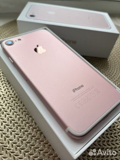 iPhone 7, 32 ГБ