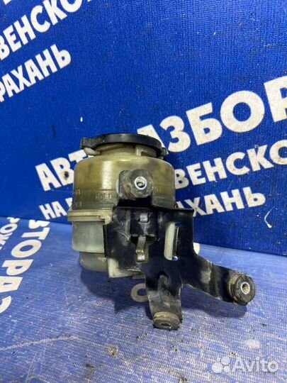 Бачок гидроусилителя Toyota Camry 40 седан 2007