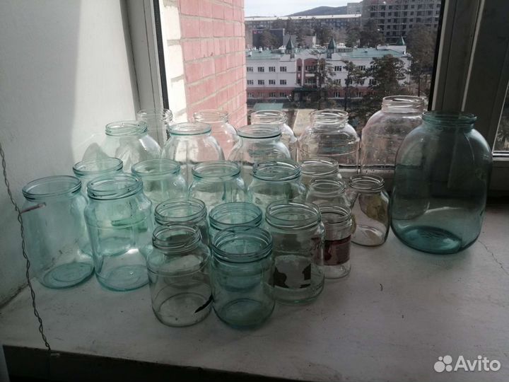 Банки стеклянные разные 2л.,3л.,1л
