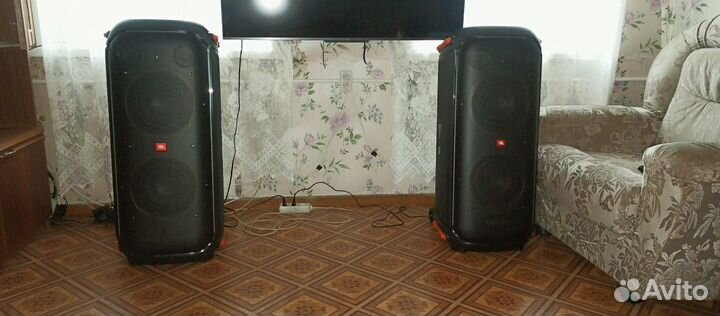Акустика JBL partybox 710