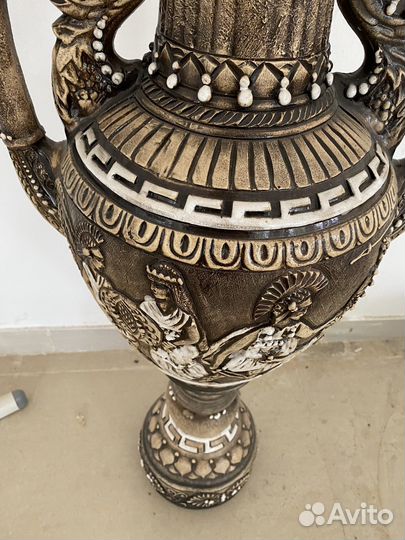 Напольная ваза