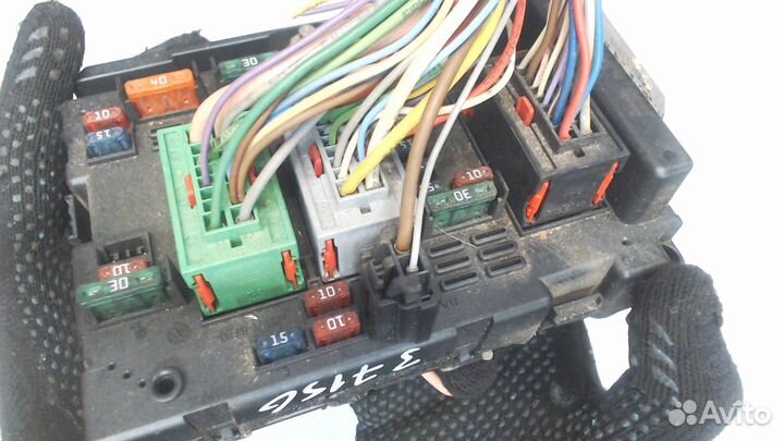 BSM Блок предохранителей Peugeot 206, 2003