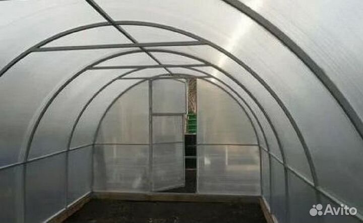 Теплица арочная