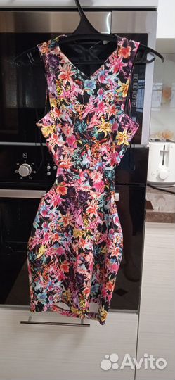 Платье bershka новое