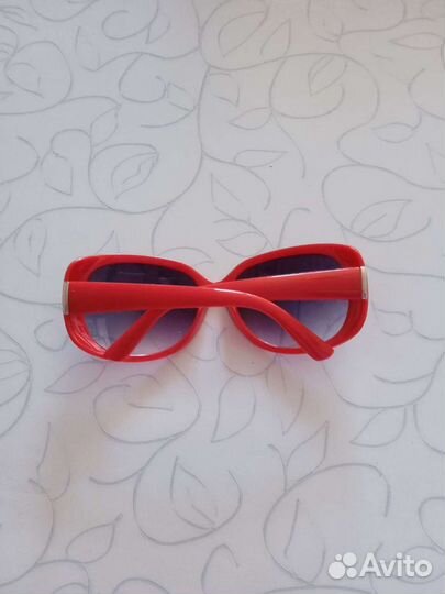 Очки солнечные
