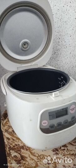Мультиварка новая
