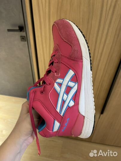 Кроссовки зимние женские 39 размер