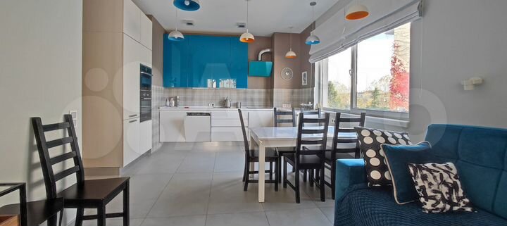 3-к. квартира, 85 м², 2/5 эт.