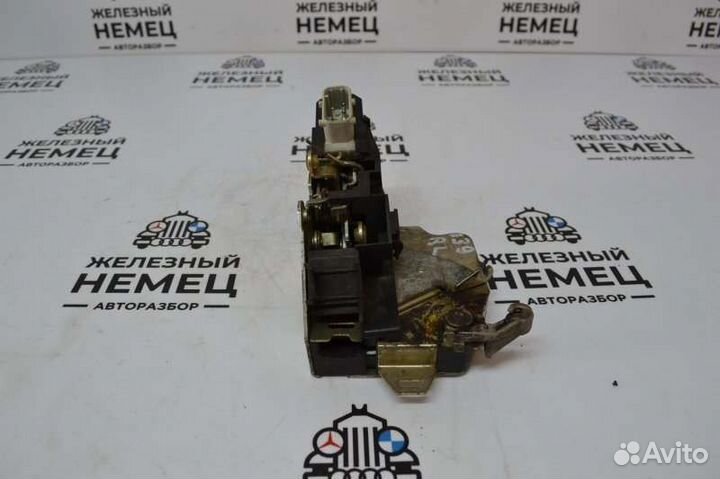 Замок боковой двери задний левый Bmw 5-Series E39