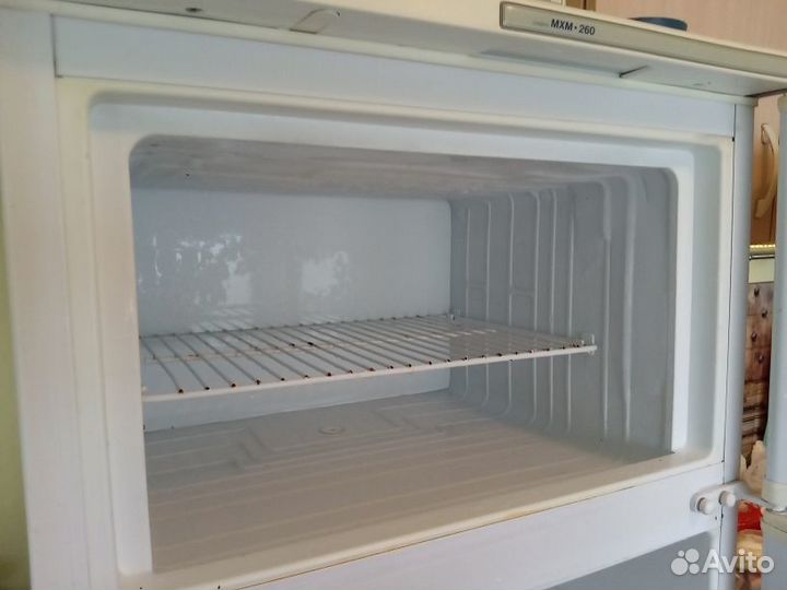 Холодильник Атлант бу двухкамерный