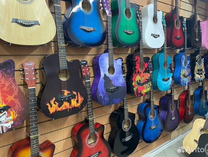 Акустическая гитара