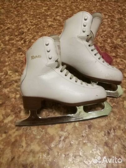 Коньки фигурные