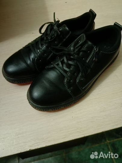 Ботинки подростковые