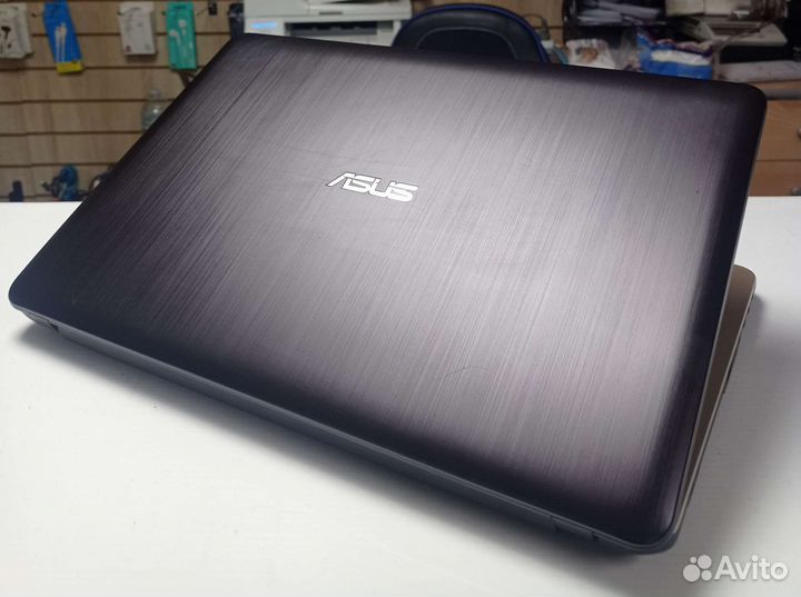 Ноутбук Asus x540s
