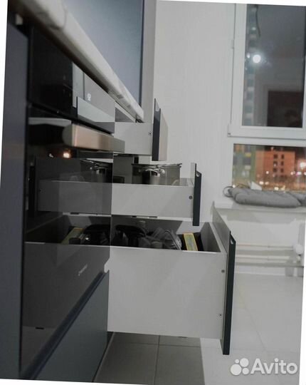 Кухни прямые на заказ Гламур