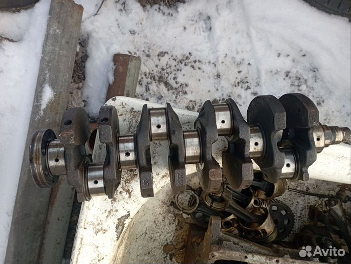 Коленвал 2112