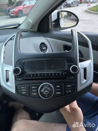 Штатная магнитола на chevrolet cruze 2013