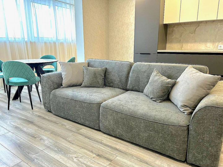 2-к. квартира, 80 м², 16/22 эт.