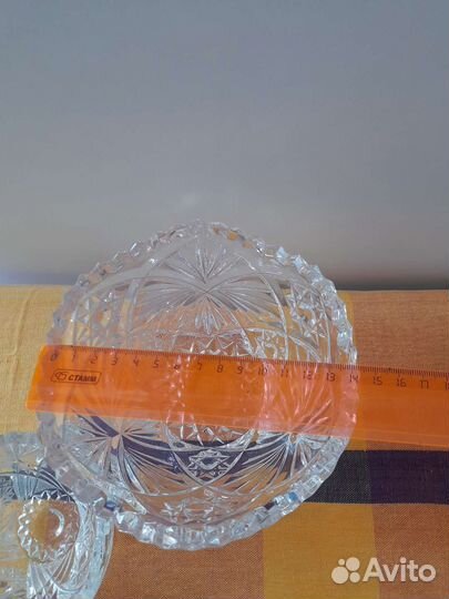 Набор хрустальных салатников