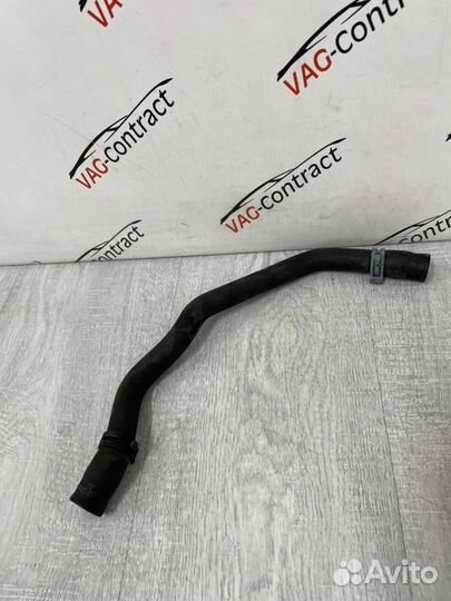 Патрубок системы охлаждения Skoda Yeti 1.2 2013