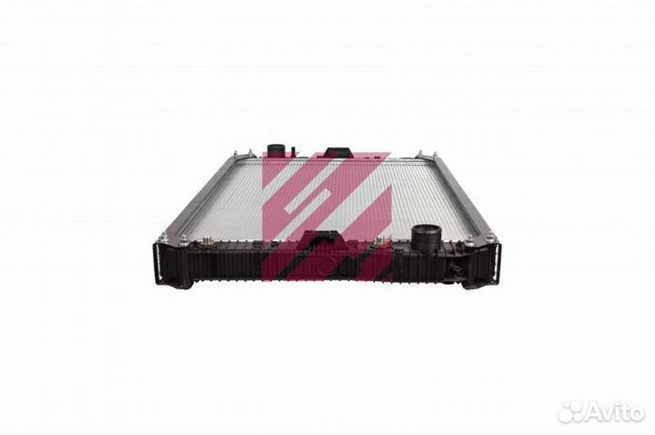 Радиатор Mercedes 975x668x40 с рамкой