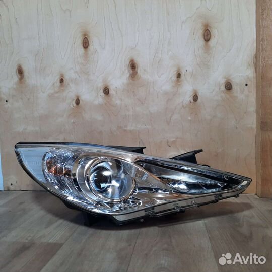 Фара Hyundai Sonata