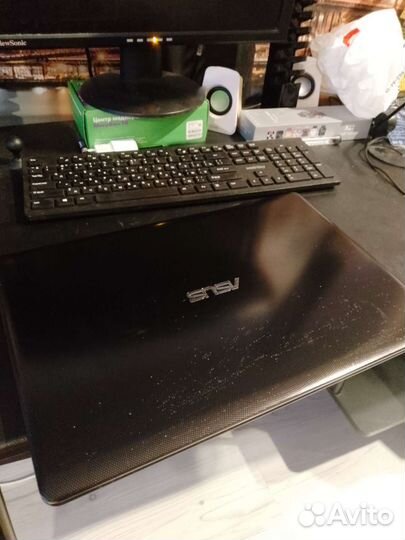 Ноутбук asus