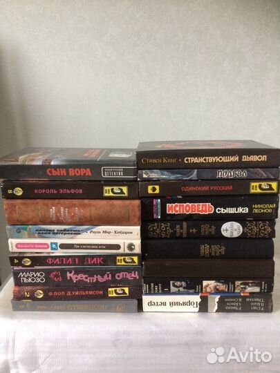 Книги разных жанров