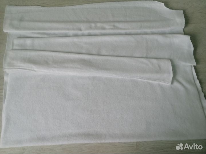 Ткань отрез флис белый