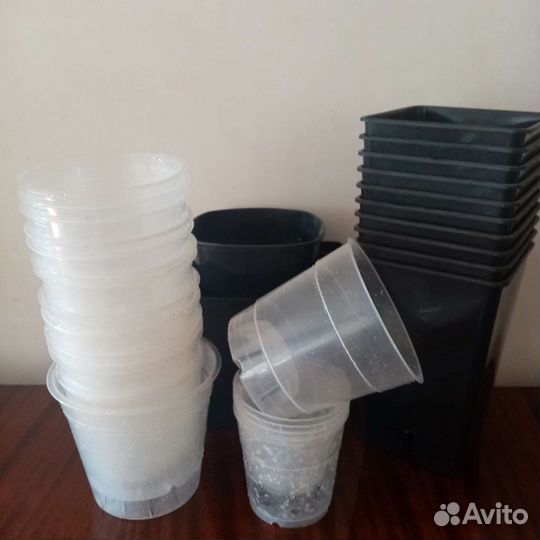 Горшки для цветов пластиковые