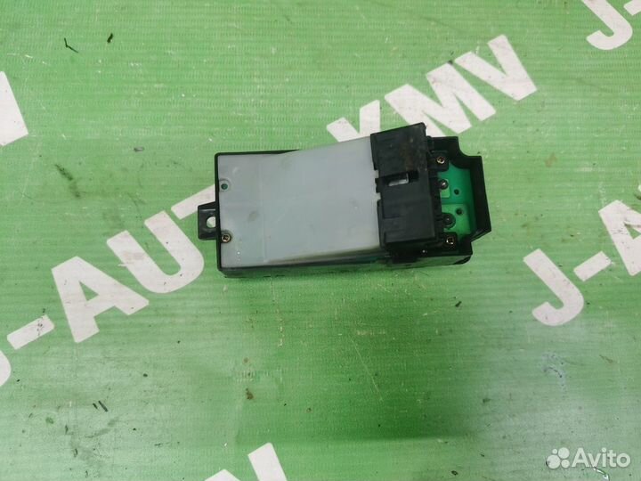 Блок управления стеклоподъемниками Mazda Xedos 6