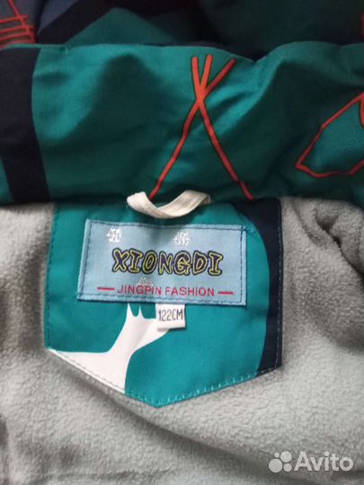 Костюм на мальчика 122 р-р