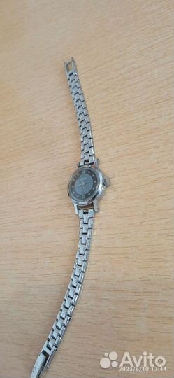 Часы женские 