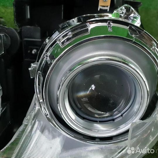 Фара левая Тойота Ленд Крузер 200 (2012-2015)