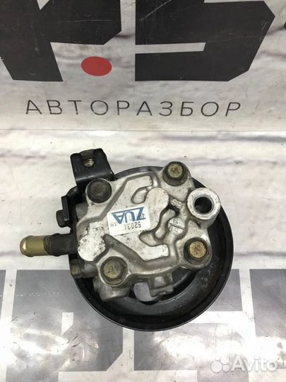 Насос гидроусилителя руля Infiniti Qx56 JA60