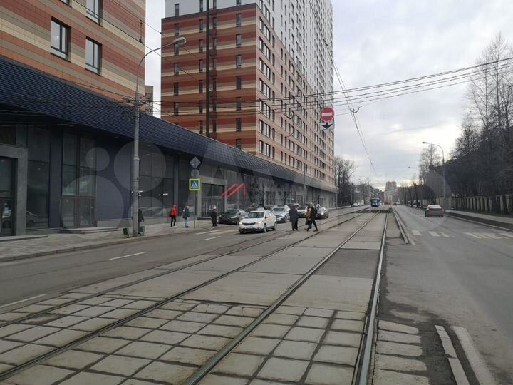 Сдам торговое помещение, 182 м²