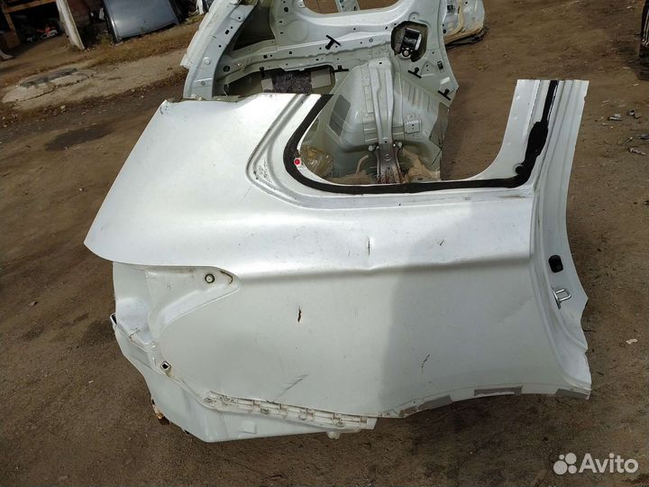 Задняя часть mitsubishi outlander 3