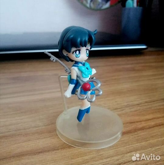 Аниме фигурка (Yuri on ice, Sailor Moon)