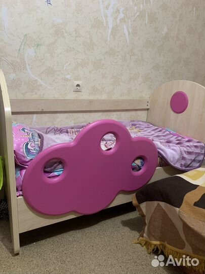 Кровать для девочки бу