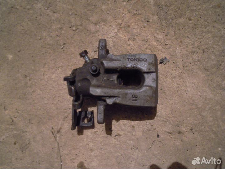 Суппотр задний правый Toyota Corolla E15