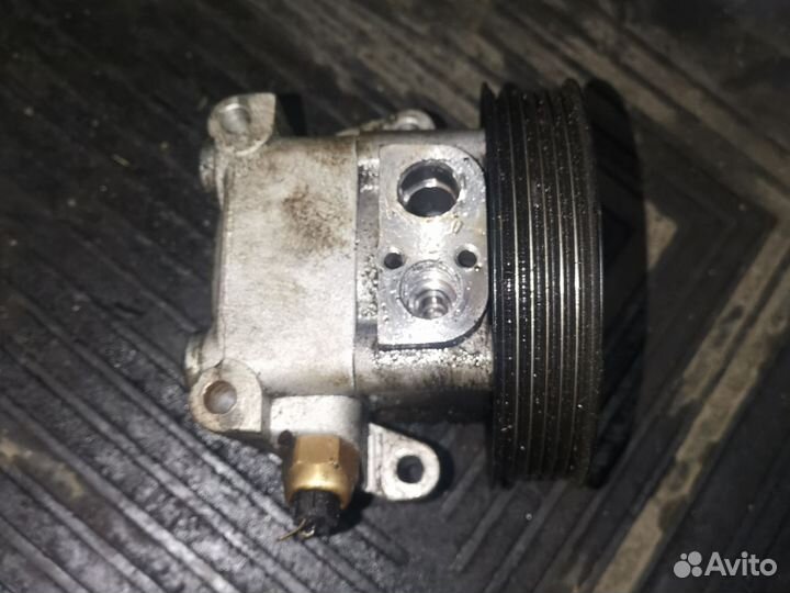 Насос гур Ford Focus 2 1.6