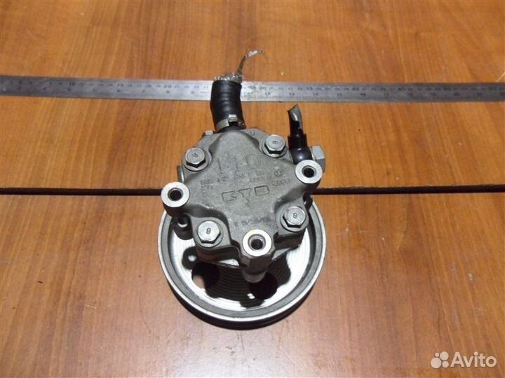 Насос гидроусилителя руля Audi A4 8EC BWE 2004