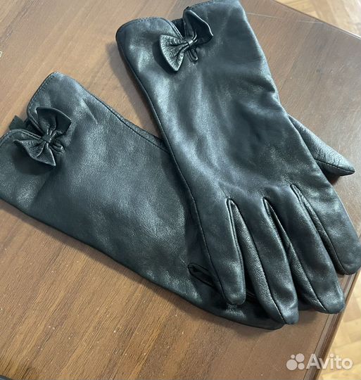 Перчатки женские кожаные